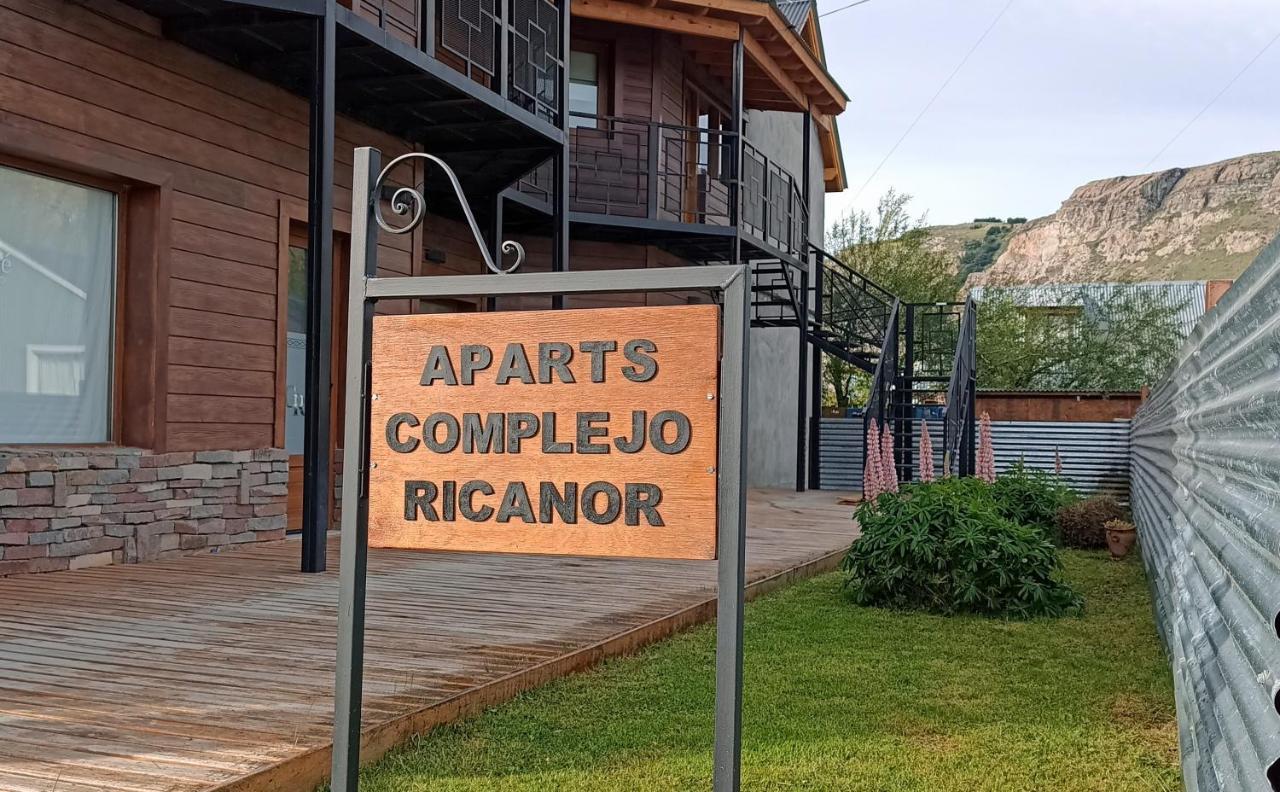 Aparts Complejo Ricanor El Chalten Exteriér fotografie